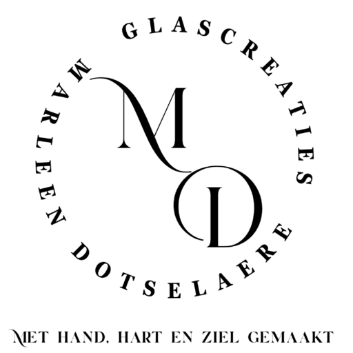 Het logo van Glascreaties Marleen Dotselaere.