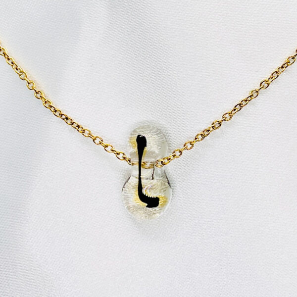 Handgemaakt glasjuweel Lucent Zwarte Accenten